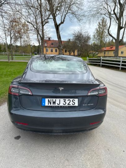 Photo 4 VIN: 5YJ3E7EBXMF889804 - TESLA MODEL 3 