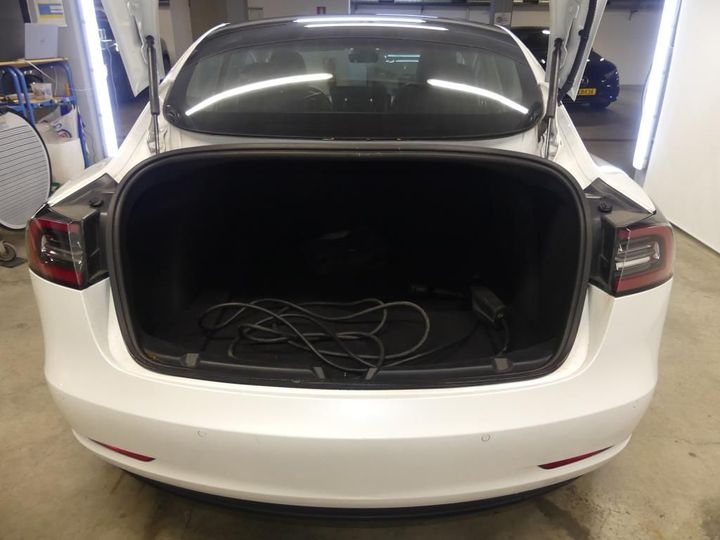 Photo 4 VIN: 5YJ3E7EC0LF682877 - TESLA MODEL 3 