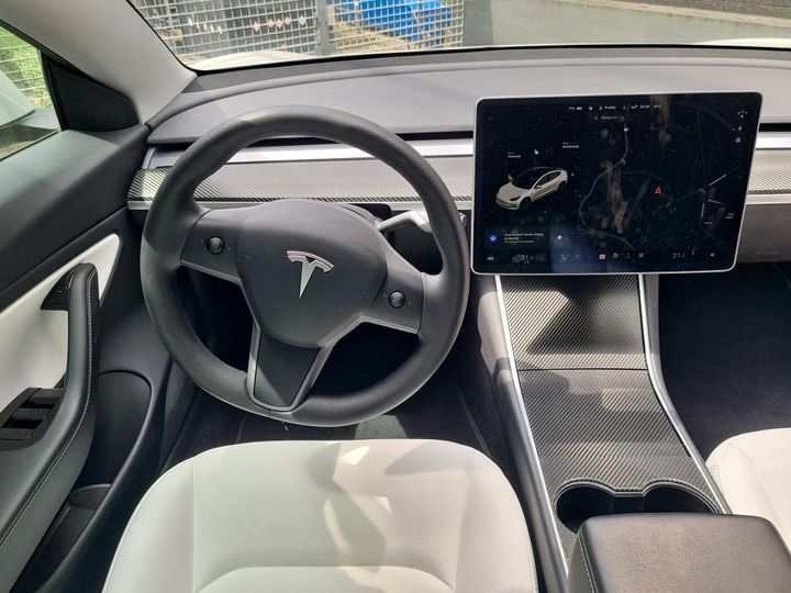 Photo 5 VIN: 5YJ3E7EC7LF782345 - TESLA MODEL 