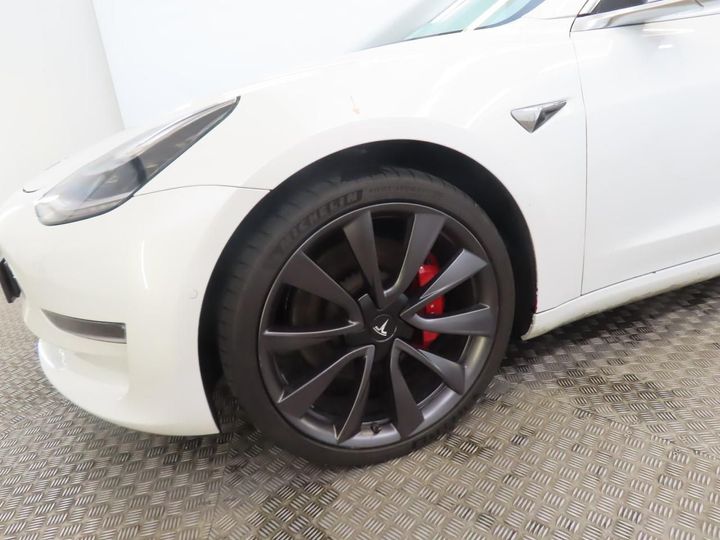 Photo 18 VIN: 5YJ3E7EC8LF580694 - TESLA MODEL 3 