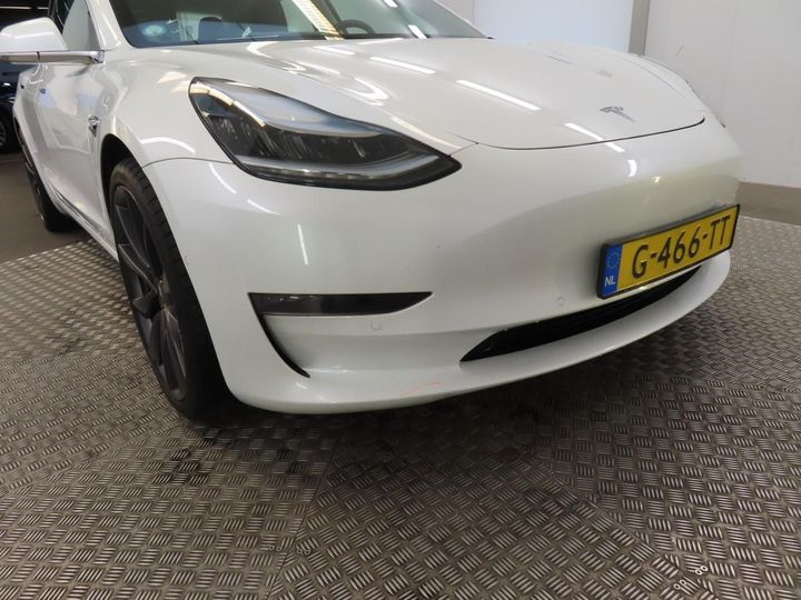 Photo 33 VIN: 5YJ3E7EC8LF580694 - TESLA MODEL 3 