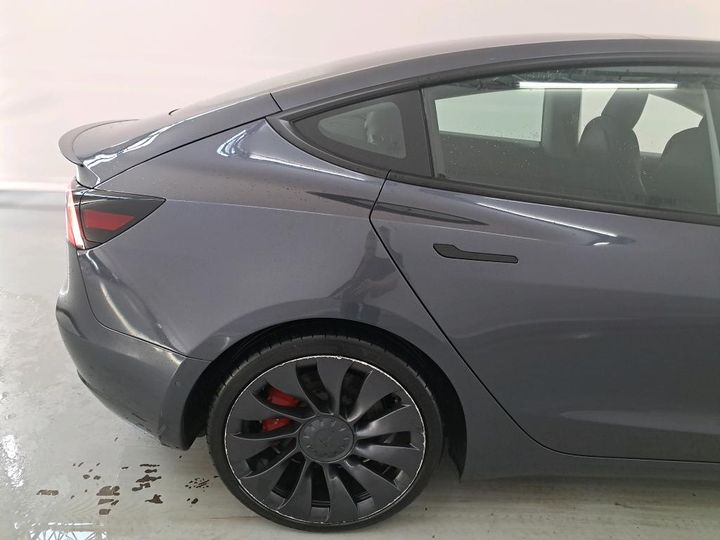 Photo 25 VIN: 5YJ3E7EC9MF839033 - TESLA MODEL 