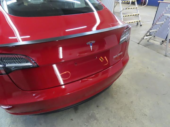 Photo 16 VIN: 5YJ3E7EC9MF880147 - TESLA MODEL 3 