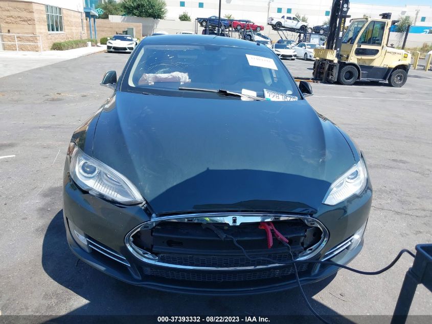 Photo 11 VIN: 5YJSA1AC1DFP11203 - TESLA MODEL S 