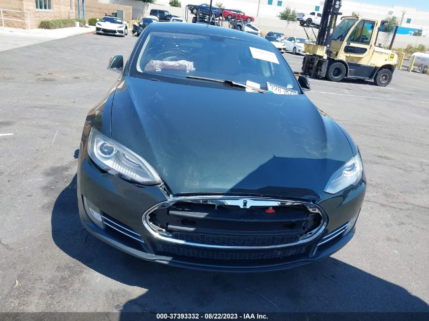 Photo 5 VIN: 5YJSA1AC1DFP11203 - TESLA MODEL S 