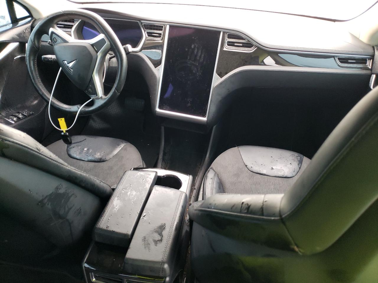 Photo 7 VIN: 5YJSA1AC5DFP10233 - TESLA MODEL S 