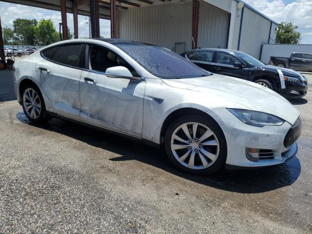 Photo 3 VIN: 5YJSA1CG0DFP21768 - TESLA MODEL S 