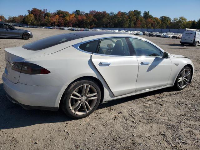 Photo 2 VIN: 5YJSA1CG1DFP09175 - TESLA MODEL S 