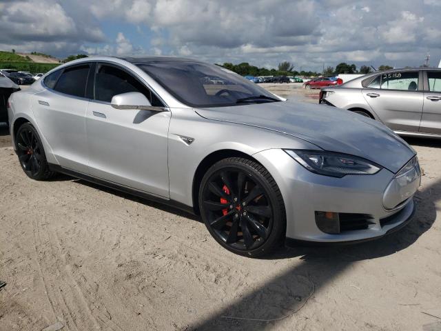 Photo 3 VIN: 5YJSA1CG1DFP16594 - TESLA MODEL S 