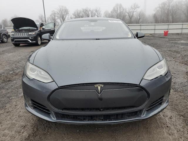 Photo 4 VIN: 5YJSA1CG2DFP03806 - TESLA MODEL S 