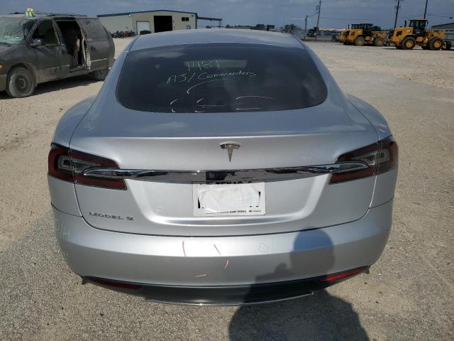 Photo 5 VIN: 5YJSA1CG4DFP04018 - TESLA MODEL S 