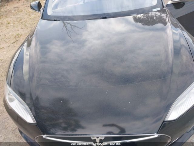 Photo 9 VIN: 5YJSA1CG6DFP21094 - TESLA MODEL S 