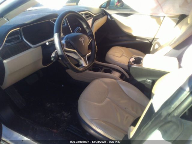 Photo 4 VIN: 5YJSA1CG7DFP11125 - TESLA MODEL S 