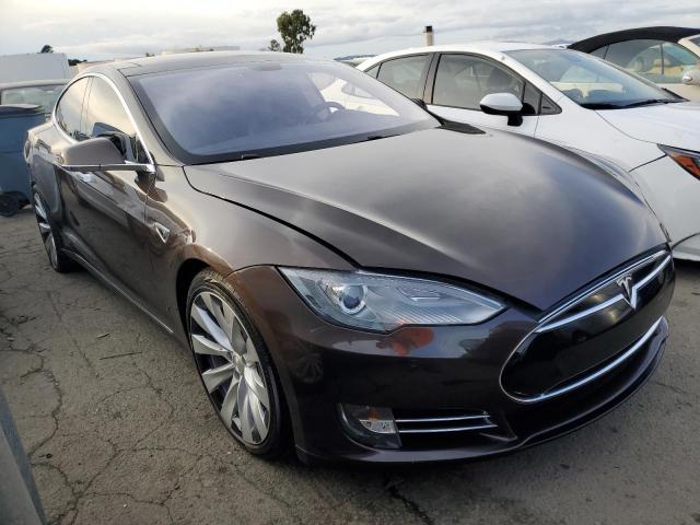 Photo 3 VIN: 5YJSA1CG8DFP26104 - TESLA MODEL S 