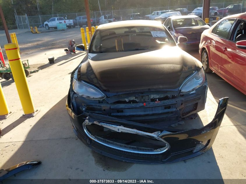 Photo 11 VIN: 5YJSA1CG9DFP17511 - TESLA MODEL S 