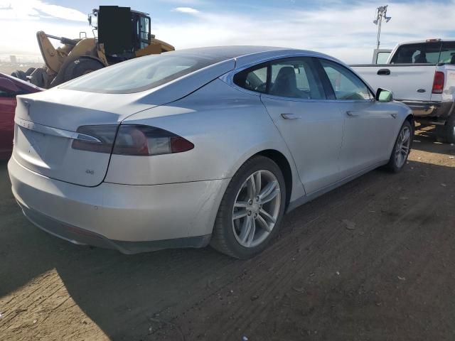 Photo 2 VIN: 5YJSA1CN0DFP20456 - TESLA MODEL S 