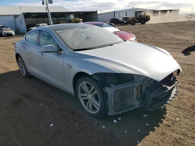 Photo 3 VIN: 5YJSA1CN0DFP20456 - TESLA MODEL S 