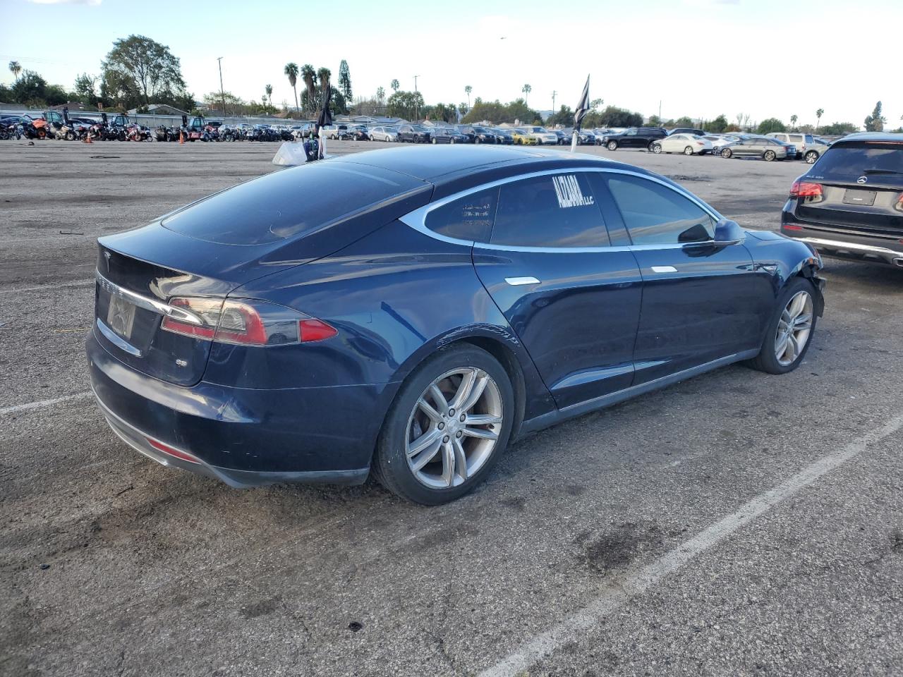 Photo 2 VIN: 5YJSA1CN1DFP13807 - TESLA MODEL S 