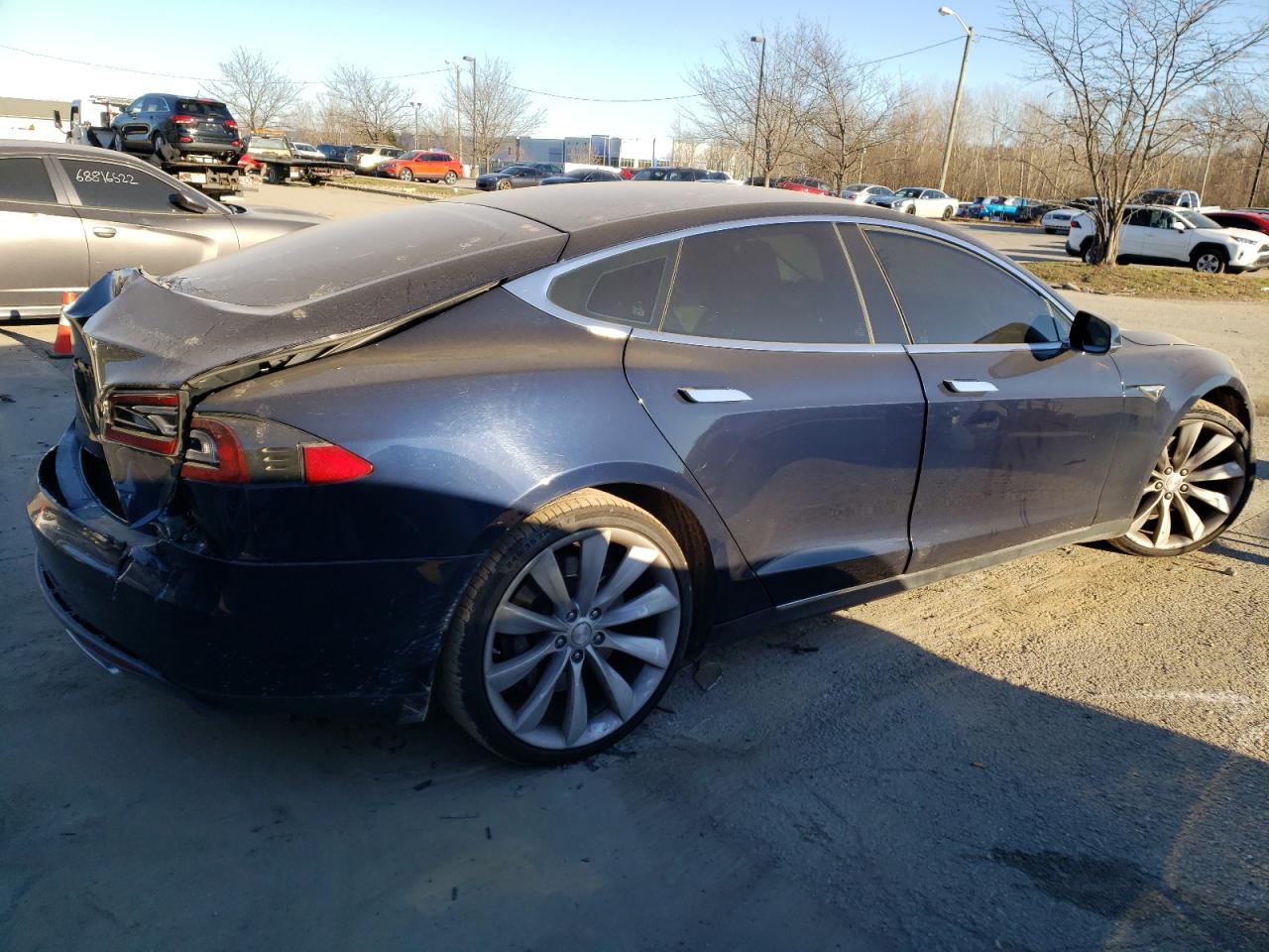 Photo 2 VIN: 5YJSA1CN1DFP25357 - TESLA MODEL S 