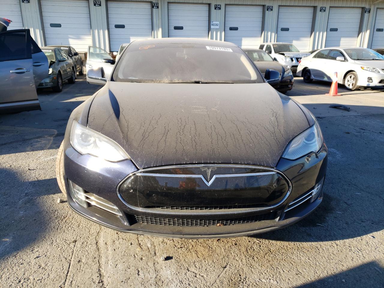 Photo 4 VIN: 5YJSA1CN1DFP25357 - TESLA MODEL S 