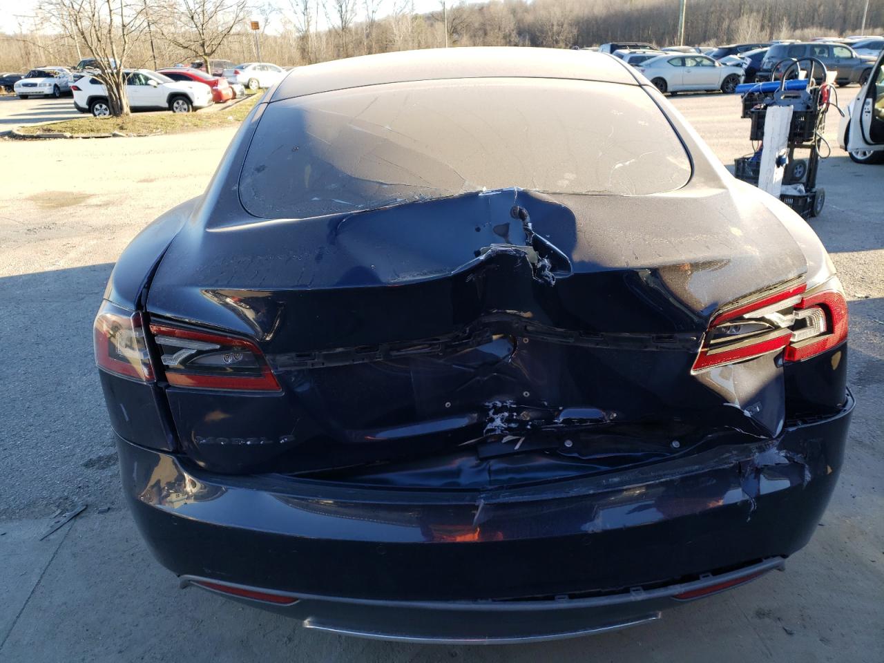 Photo 5 VIN: 5YJSA1CN1DFP25357 - TESLA MODEL S 