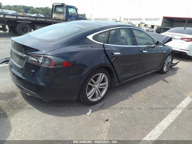 Photo 3 VIN: 5YJSA1CN2DFP07918 - TESLA MODEL S 