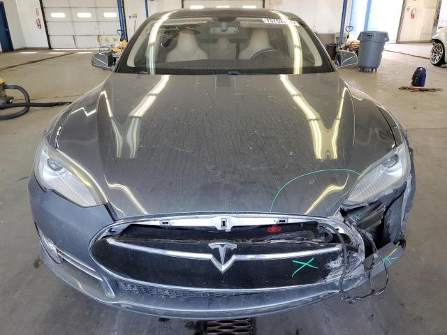 Photo 4 VIN: 5YJSA1CN2DFP08633 - TESLA MODEL S 