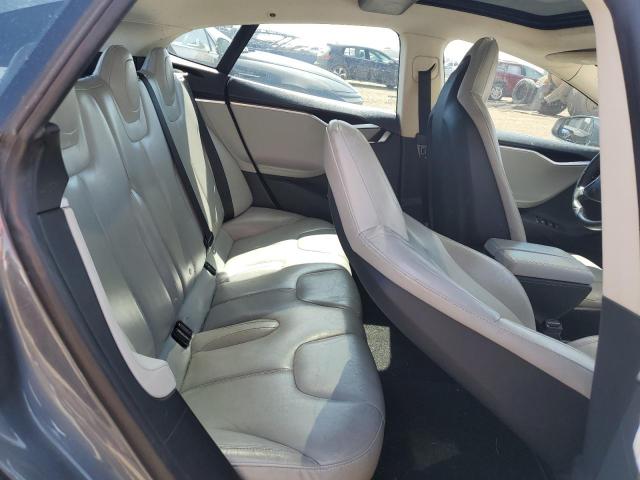 Photo 9 VIN: 5YJSA1CN2DFP26310 - TESLA MODEL S 