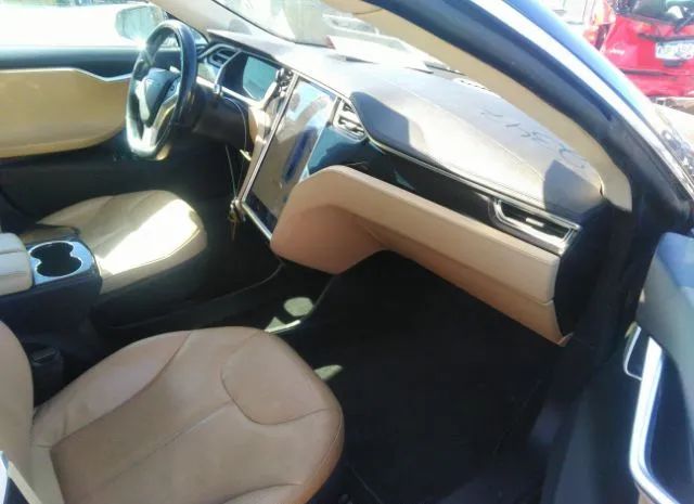 Photo 4 VIN: 5YJSA1CN3DFP21049 - TESLA MODEL S 