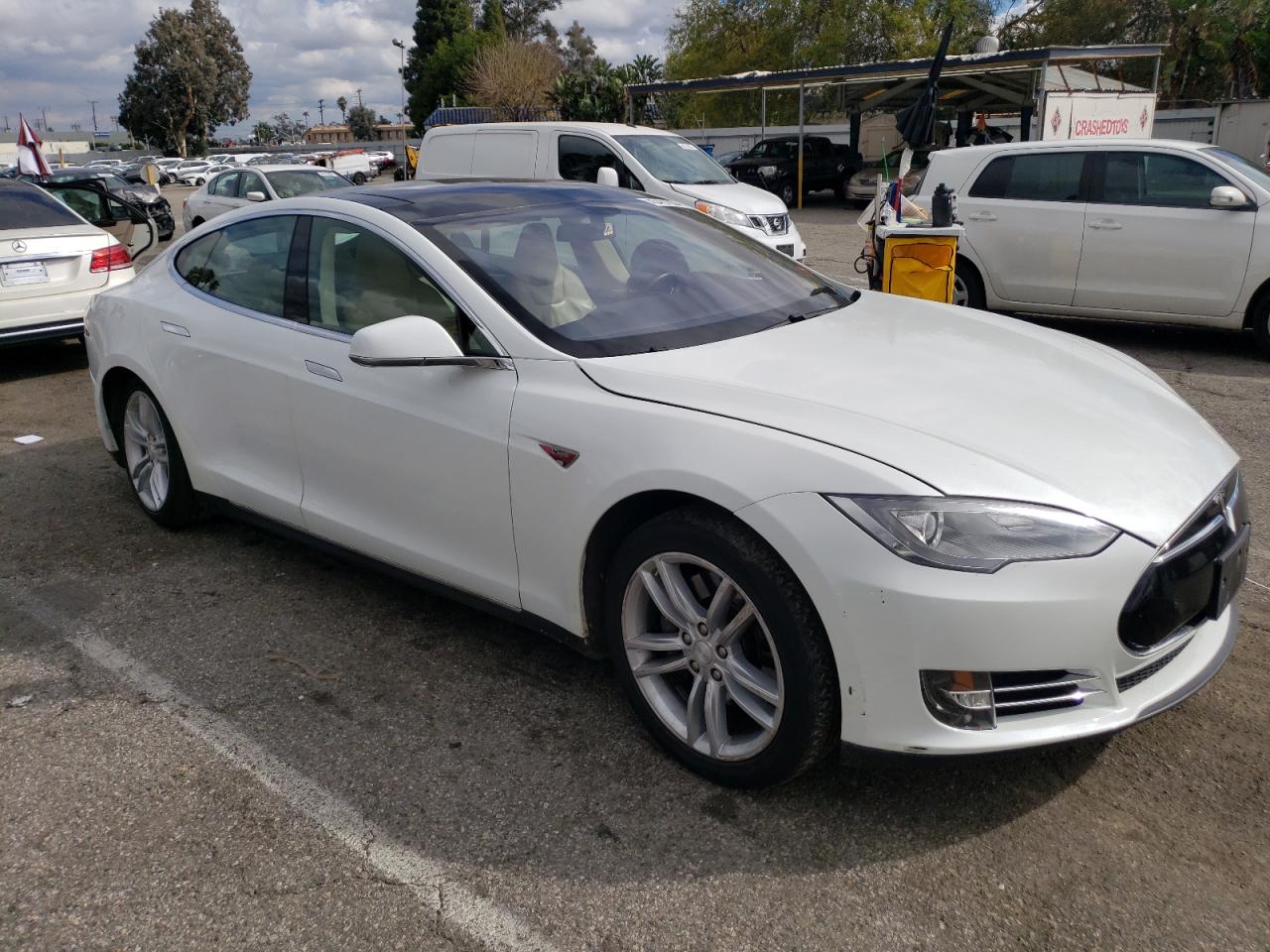 Photo 3 VIN: 5YJSA1CN5DFP06178 - TESLA MODEL S 