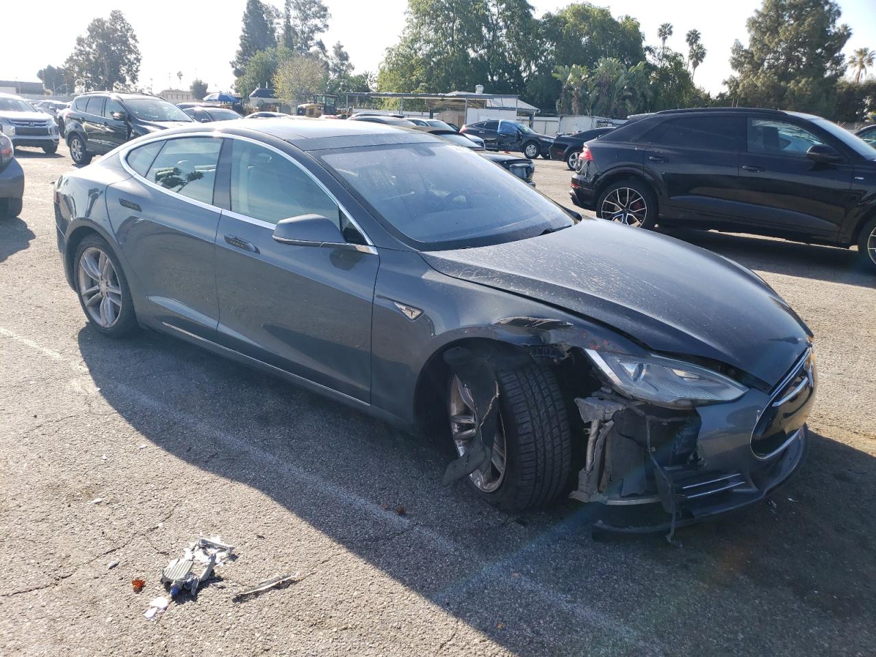 Photo 3 VIN: 5YJSA1CN7CFP02650 - TESLA MODEL S 