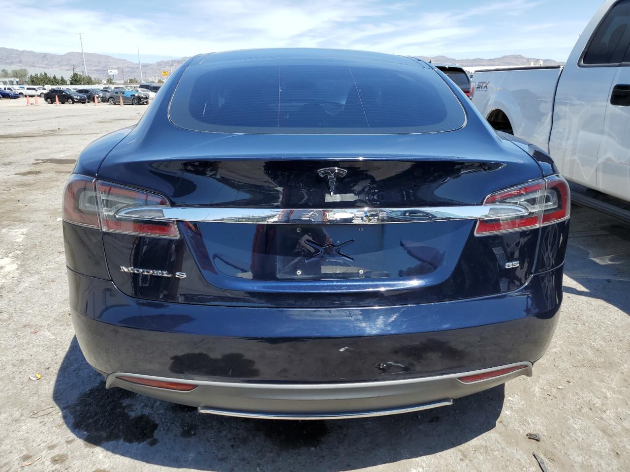 Photo 5 VIN: 5YJSA1CN8DFP14047 - TESLA MODEL S 