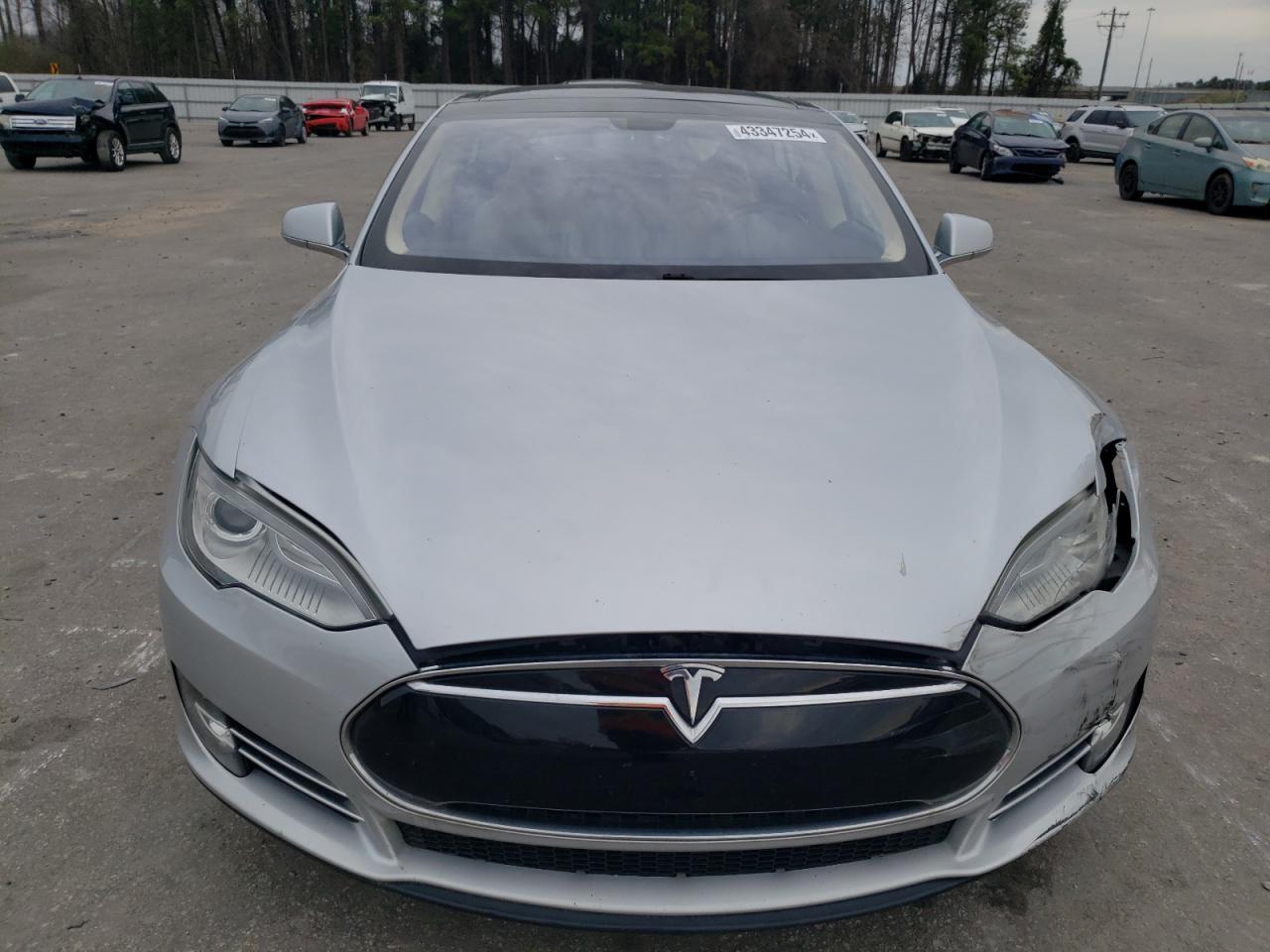 Photo 4 VIN: 5YJSA1CNXDFP06824 - TESLA MODEL S 