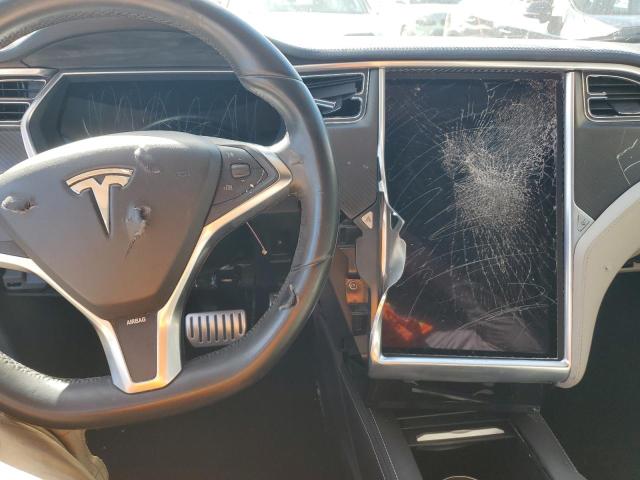 Photo 8 VIN: 5YJSA1CP0DFP07191 - TESLA MODEL S 