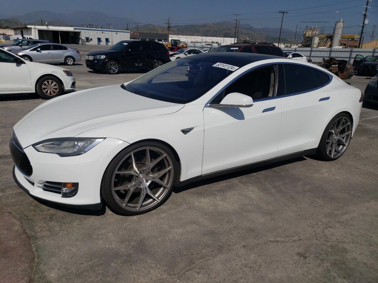 Photo 0 VIN: 5YJSA1CP1DFP06857 - TESLA MODEL S 