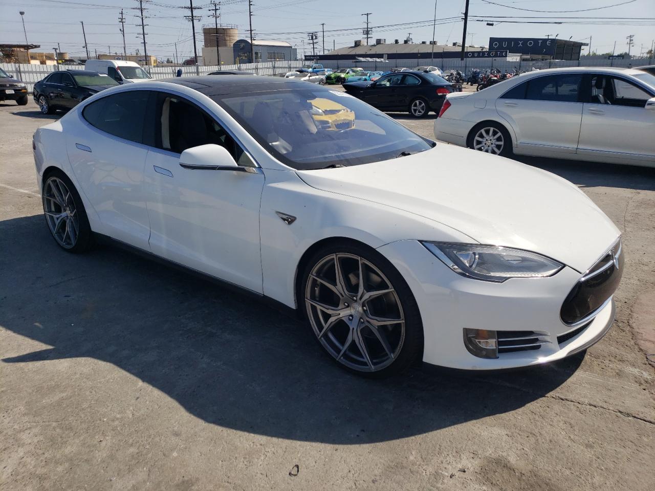 Photo 3 VIN: 5YJSA1CP1DFP06857 - TESLA MODEL S 