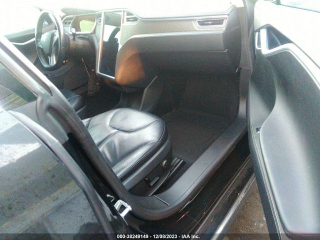 Photo 4 VIN: 5YJSA1CP2DFP25658 - TESLA MODEL S 