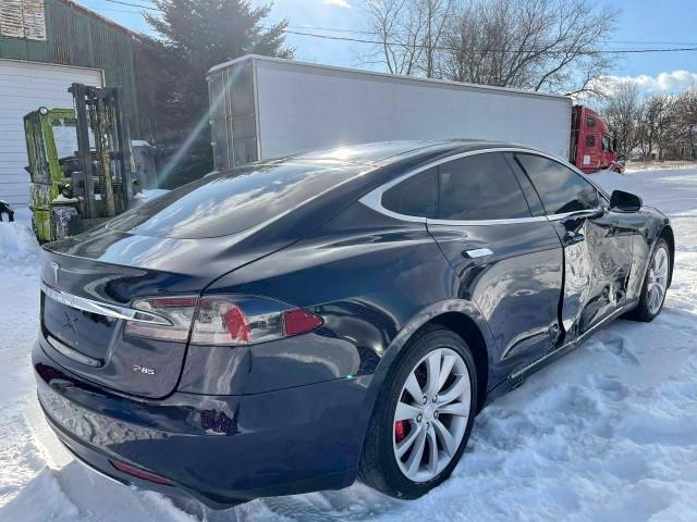 Photo 3 VIN: 5YJSA1CP4DFP24706 - TESLA MODEL S 