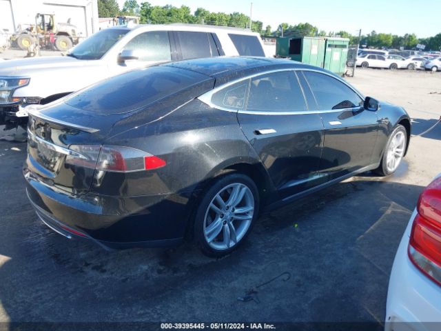 Photo 3 VIN: 5YJSA1CP5DFP04643 - TESLA MODEL S 