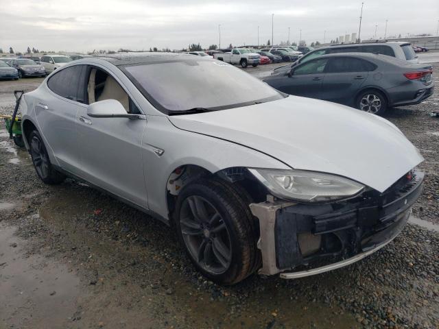 Photo 3 VIN: 5YJSA1DN1CFS00120 - TESLA MODEL S 