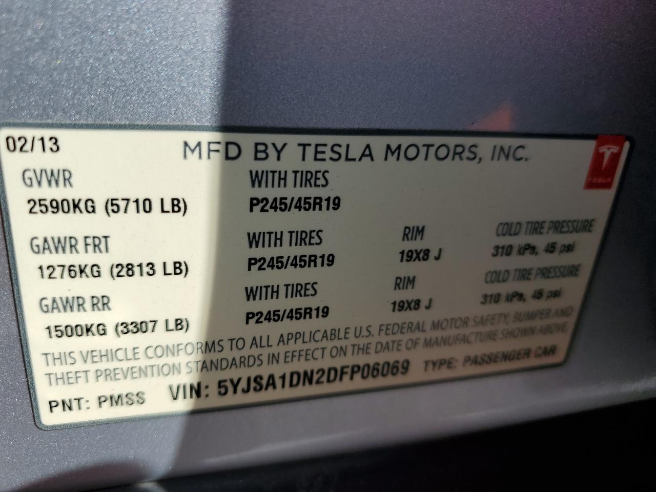 Photo 12 VIN: 5YJSA1DN2DFP06069 - TESLA MODEL S 