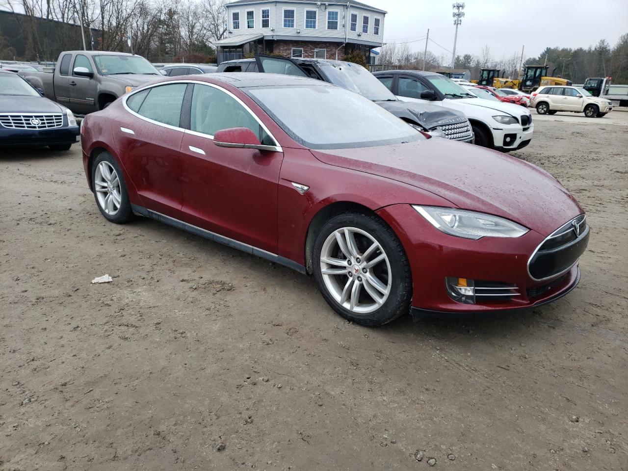 Photo 3 VIN: 5YJSA1DN3CFS00166 - TESLA MODEL S 