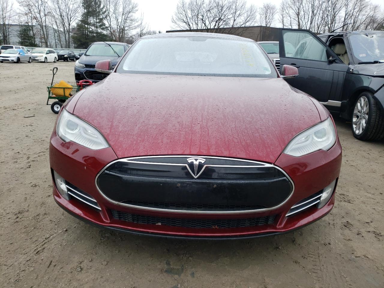 Photo 4 VIN: 5YJSA1DN3CFS00166 - TESLA MODEL S 