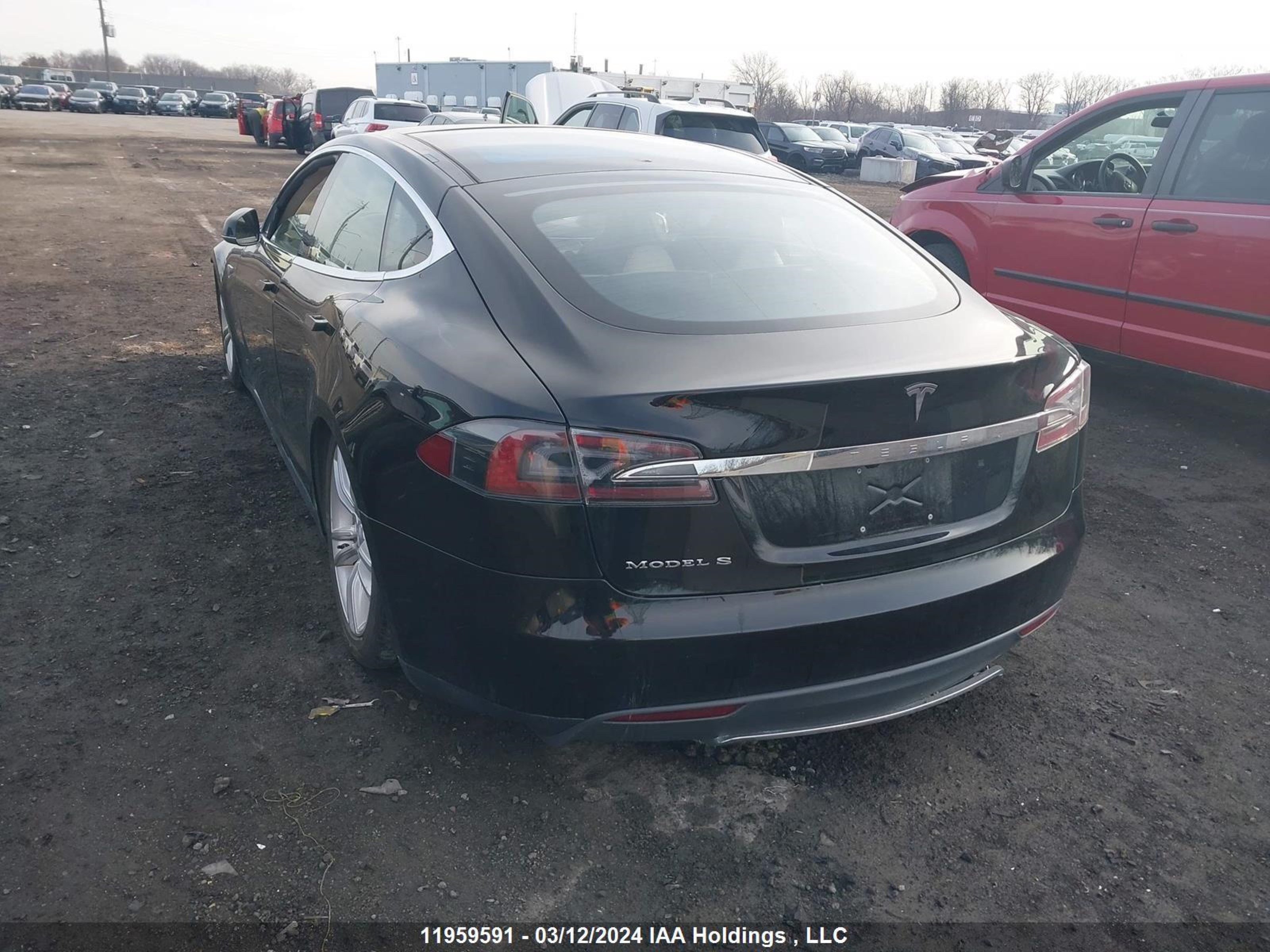 Photo 2 VIN: 5YJSA1DN4CFS02119 - TESLA MODEL S 