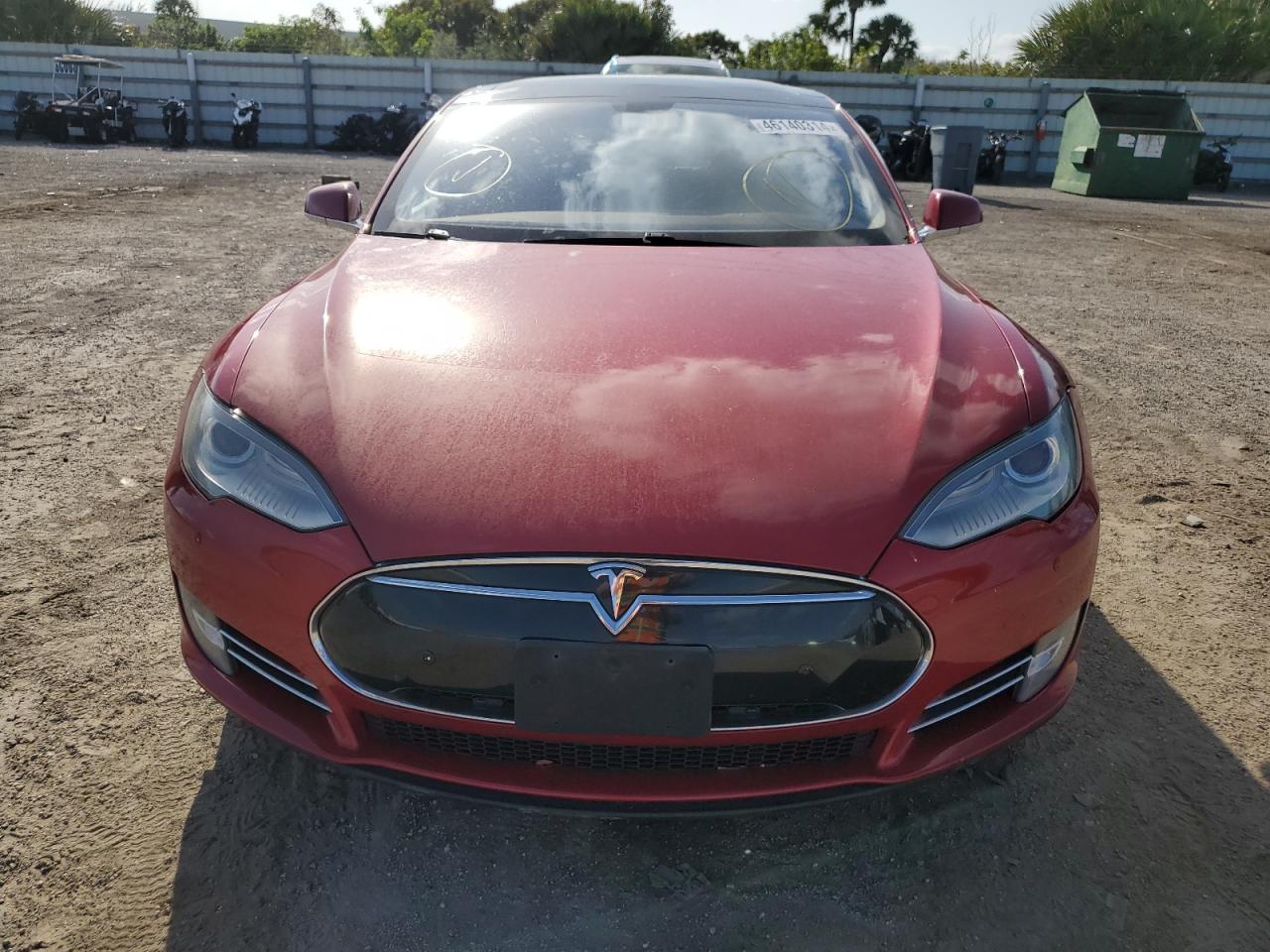 Photo 4 VIN: 5YJSA1DP0DFP09277 - TESLA MODEL S 