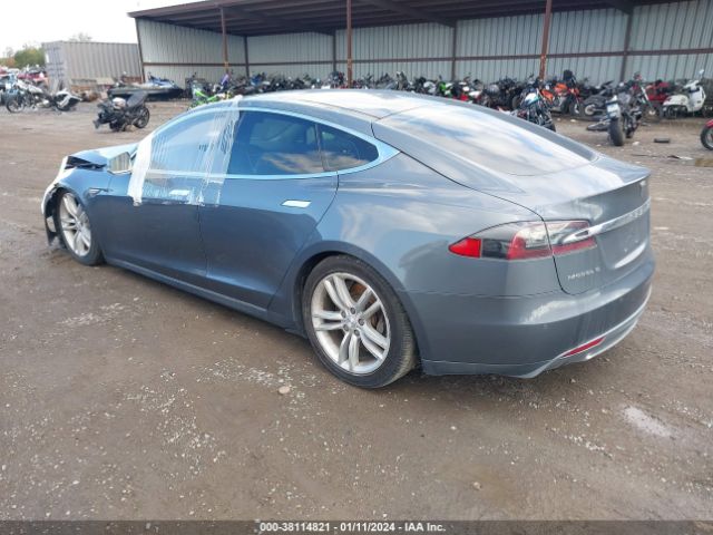 Photo 2 VIN: 5YJSA1DP0DFP23695 - TESLA MODEL S 