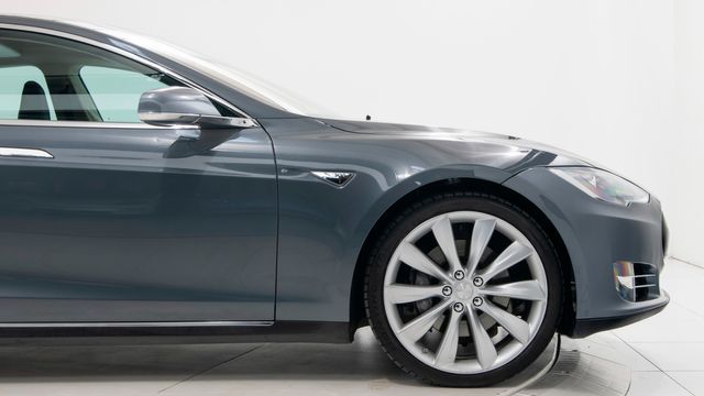 Photo 7 VIN: 5YJSA1DP1DFP05450 - TESLA MODEL S 