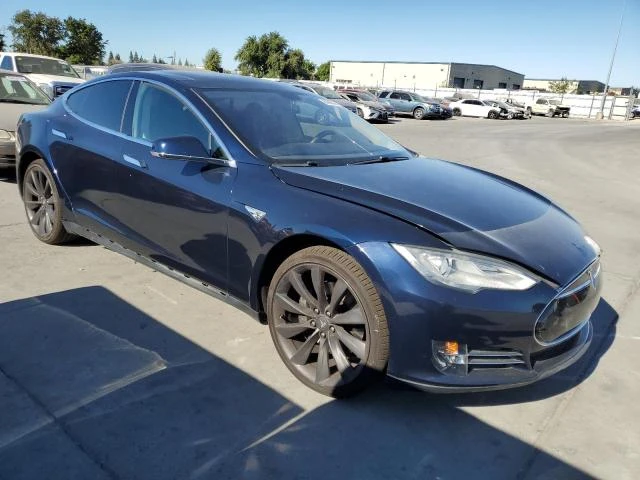 Photo 3 VIN: 5YJSA1DP1DFP11281 - TESLA MODEL S 