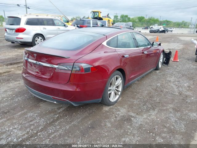 Photo 3 VIN: 5YJSA1DP3CFS00038 - TESLA MODEL S 