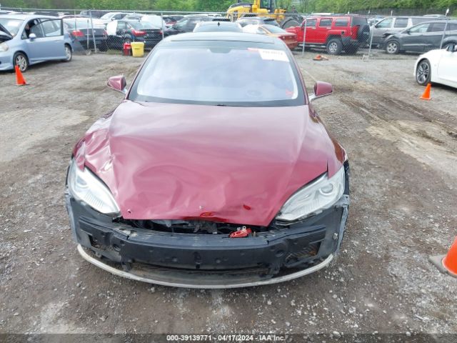 Photo 5 VIN: 5YJSA1DP3CFS00038 - TESLA MODEL S 